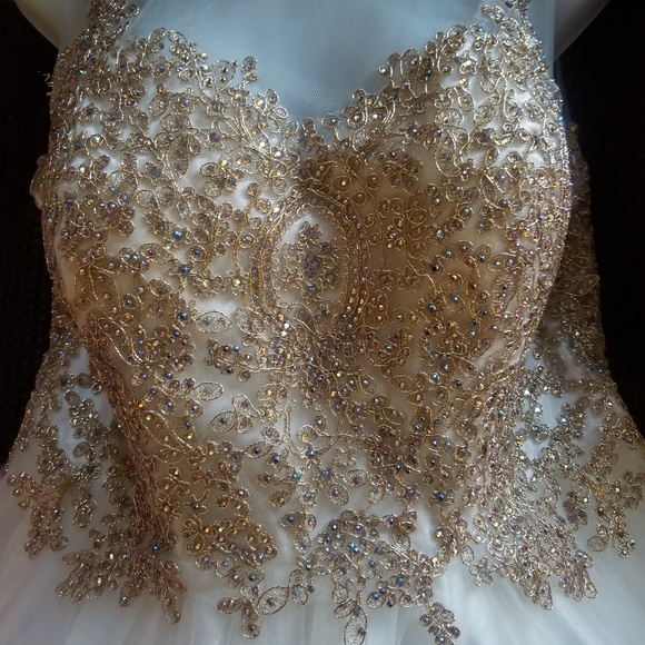 Dress - Picture 4 of 6